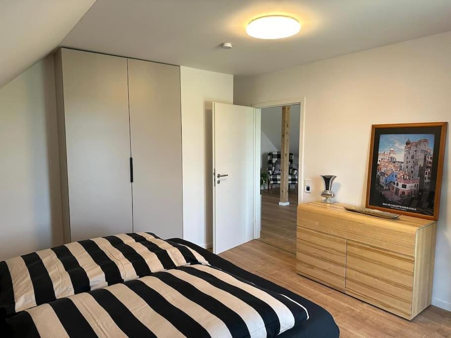 Neuwertige Gemuetliche Wohnung Rieden  Buitenkant foto